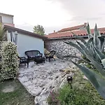 Haus Cataleya