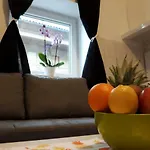 Haus Cataleya Apartamento Umago