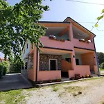 Haus Cataleya *
